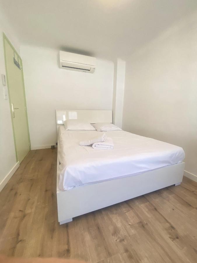 La Cle Maison De Ville, Clim, Wifi A La Bayore Hyères Екстериор снимка